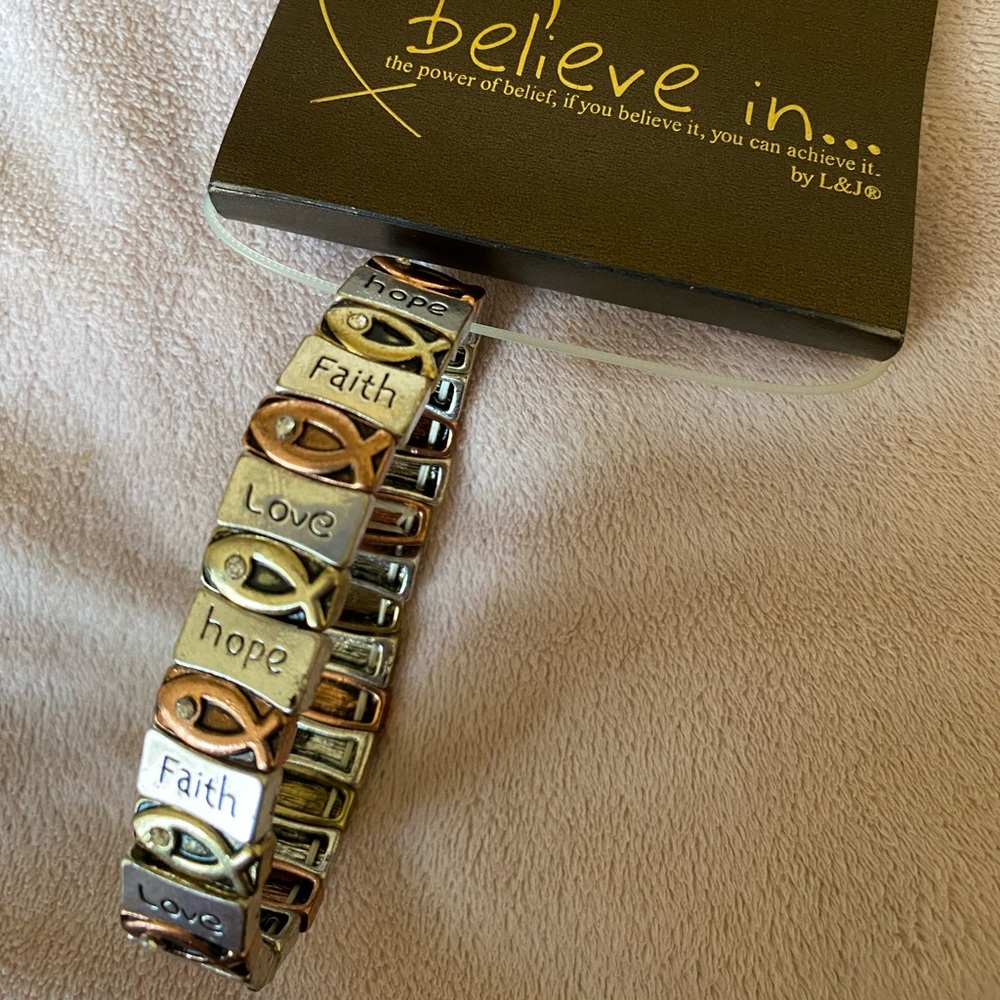 Believe In Faith Love Hope Christian Bracelet